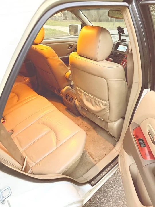 2002 Lexus RX 1st Gen - Image 9 of 10