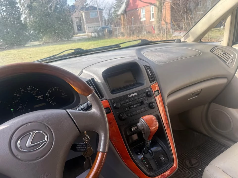 2002 Lexus RX 1st Gen - Image 3 of 6