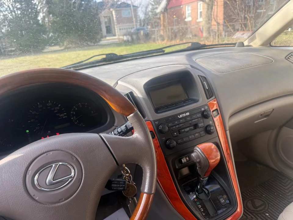 2002 Lexus RX 1st Gen - Image 4 of 6