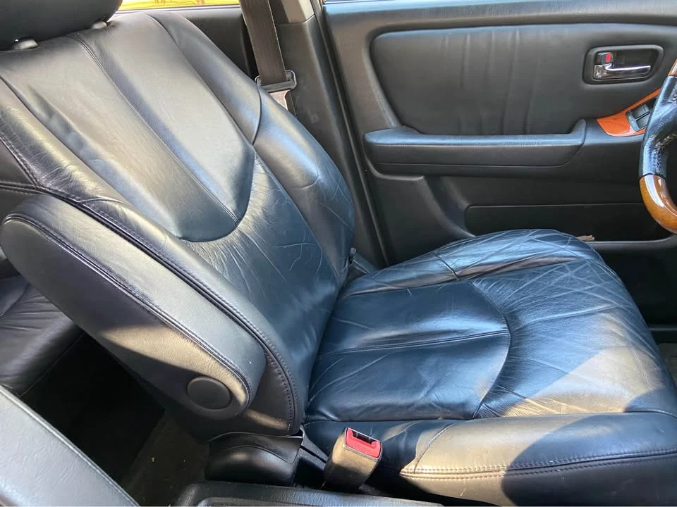 2002 Lexus RX 1st Gen - Image 7 of 13