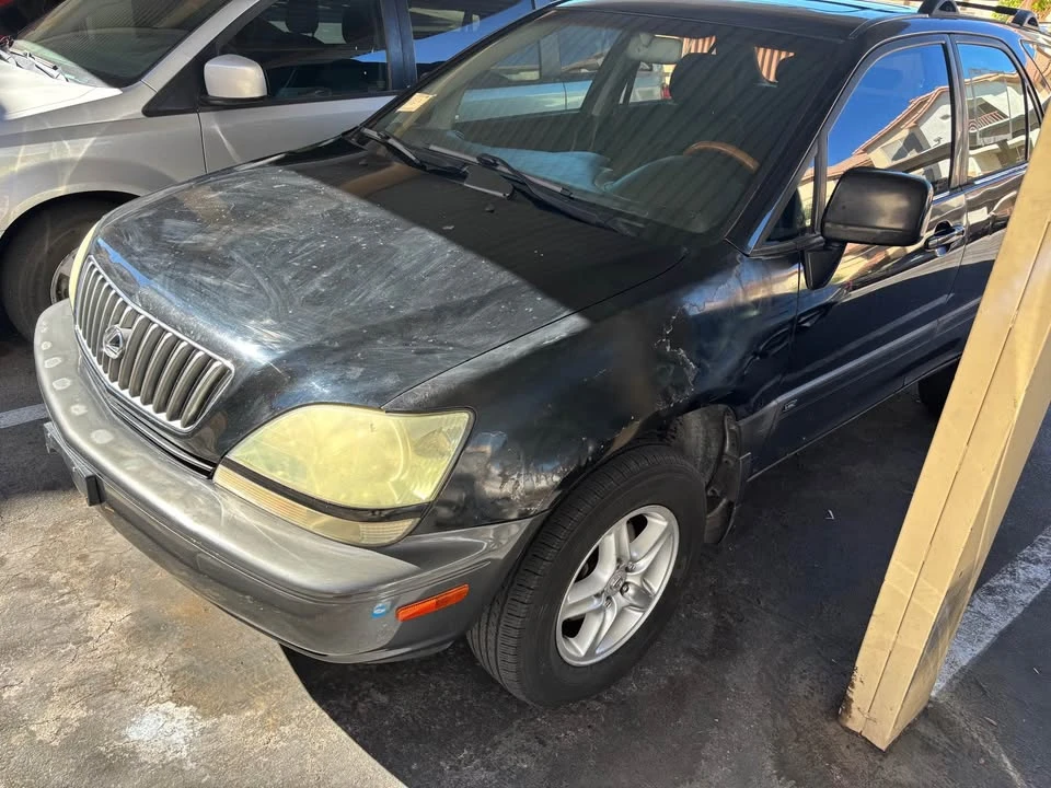 2002 Lexus RX 1st Gen - Image 10 of 10
