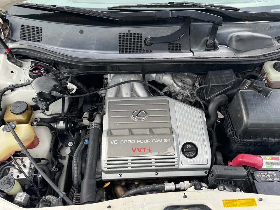 2002 Lexus RX 1st Gen - Image 12 of 12
