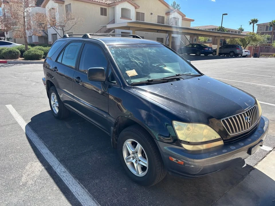 2002 Lexus RX 1st Gen - Image 4 of 10