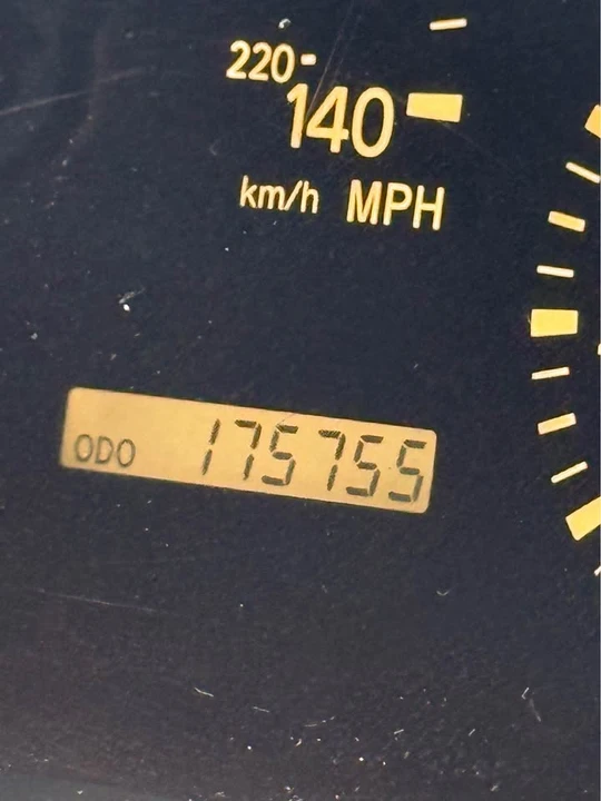2002 Lexus RX 1st Gen - Image 17 of 17