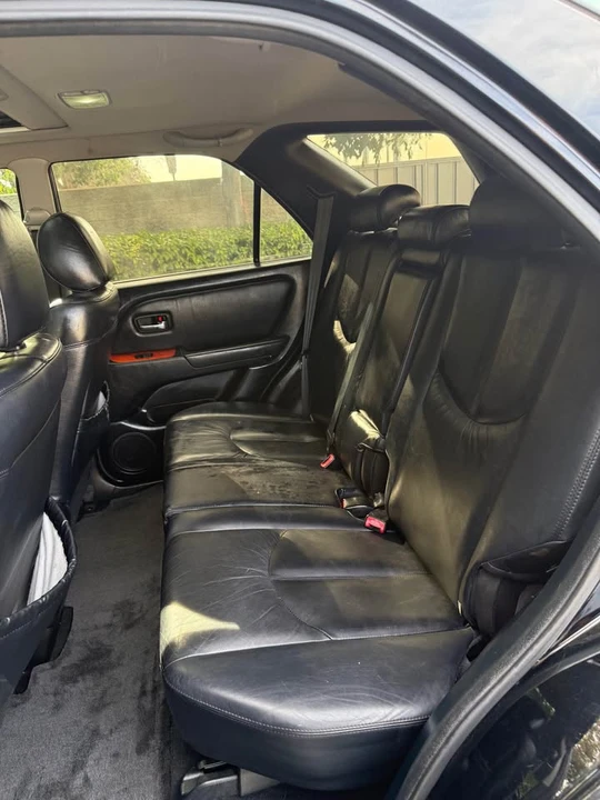 2002 Lexus RX 1st Gen - Image 13 of 17