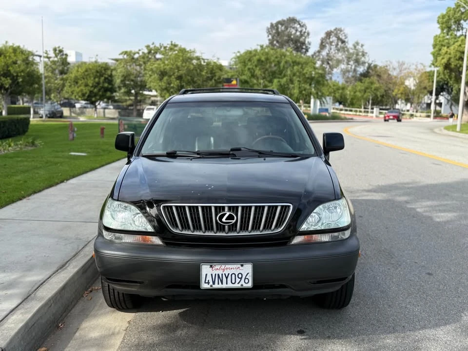 2002 Lexus RX 1st Gen - Image 5 of 17