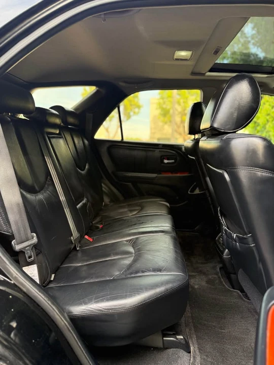 2002 Lexus RX 1st Gen - Image 12 of 17