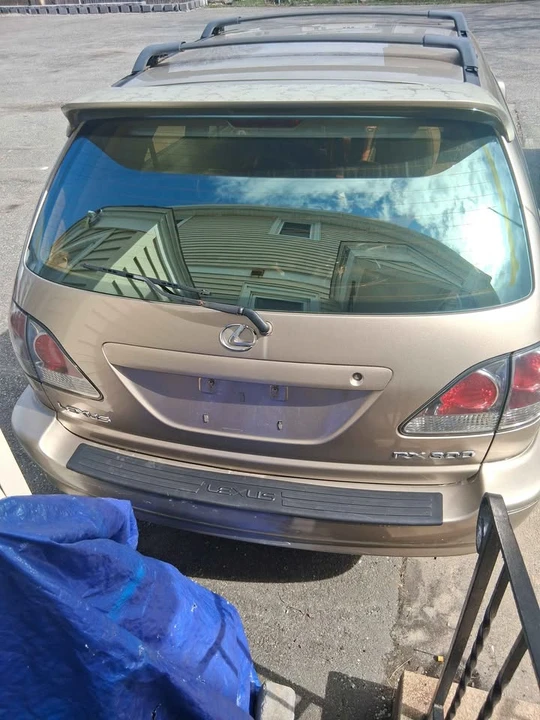 2002 Lexus RX 1st Gen - Image 4 of 4