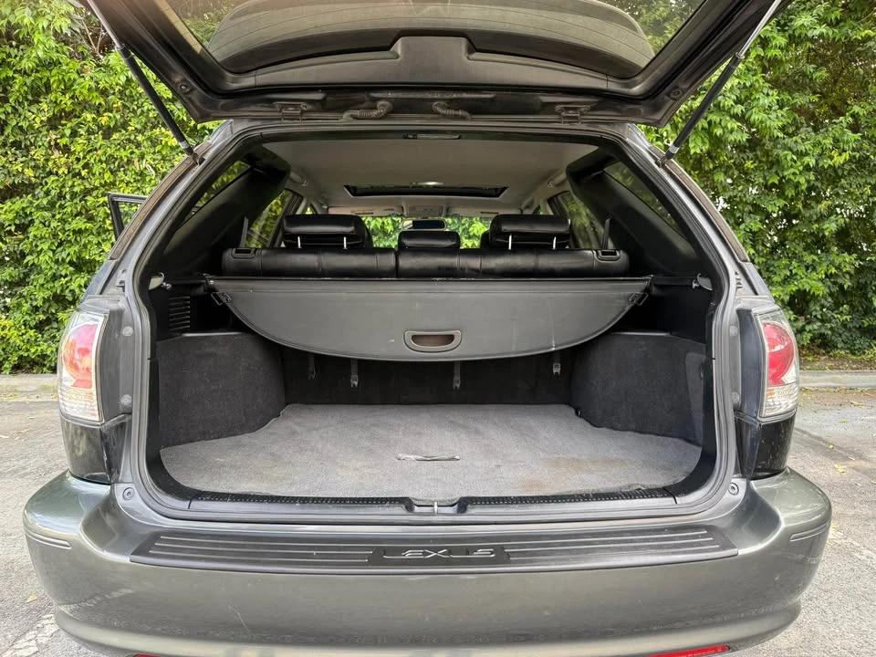 2002 Lexus RX 1st Gen - Image 14 of 17