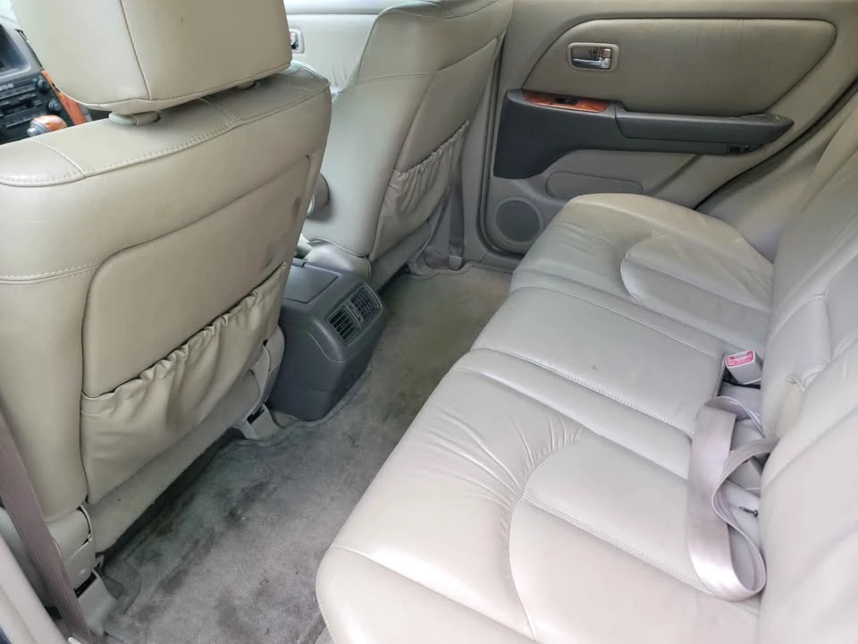 2002 Lexus RX 1st Gen - Image 13 of 15