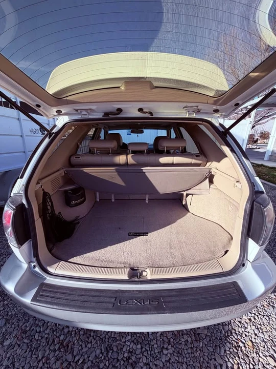 2002 Lexus RX 1st Gen - Image 15 of 16