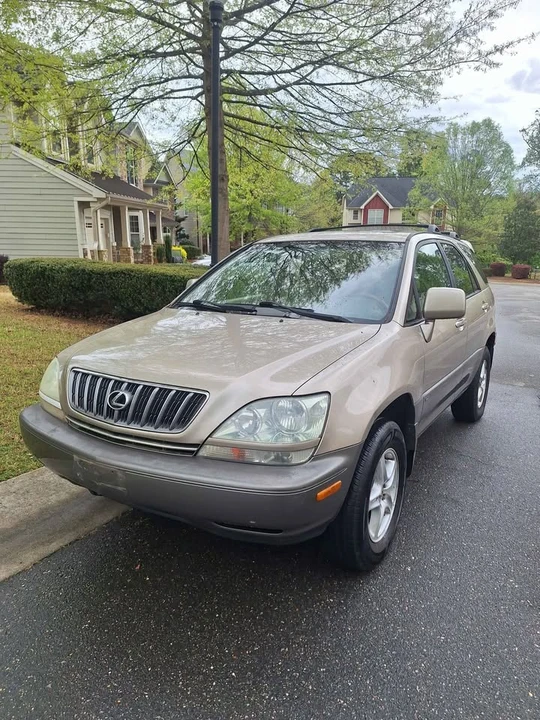 2002 Lexus RX 1st Gen - Image 4 of 15