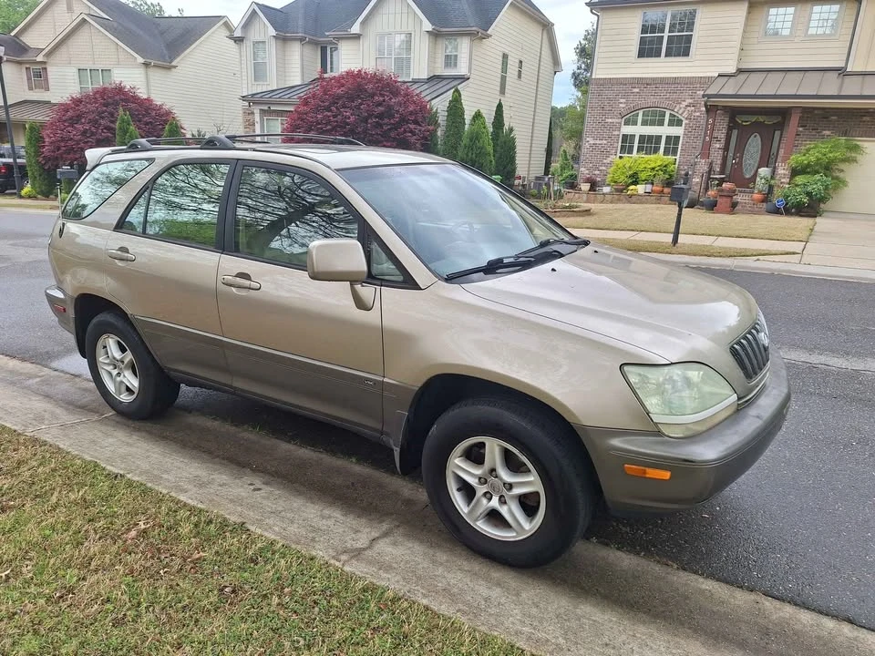 2002 Lexus RX 1st Gen - Image 5 of 15