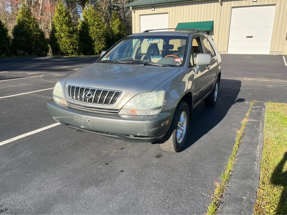 2002 Lexus RX 1st Gen - Image 4 of 13