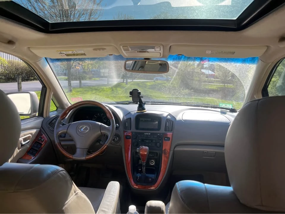 2002 Lexus RX 1st Gen - Image 13 of 13