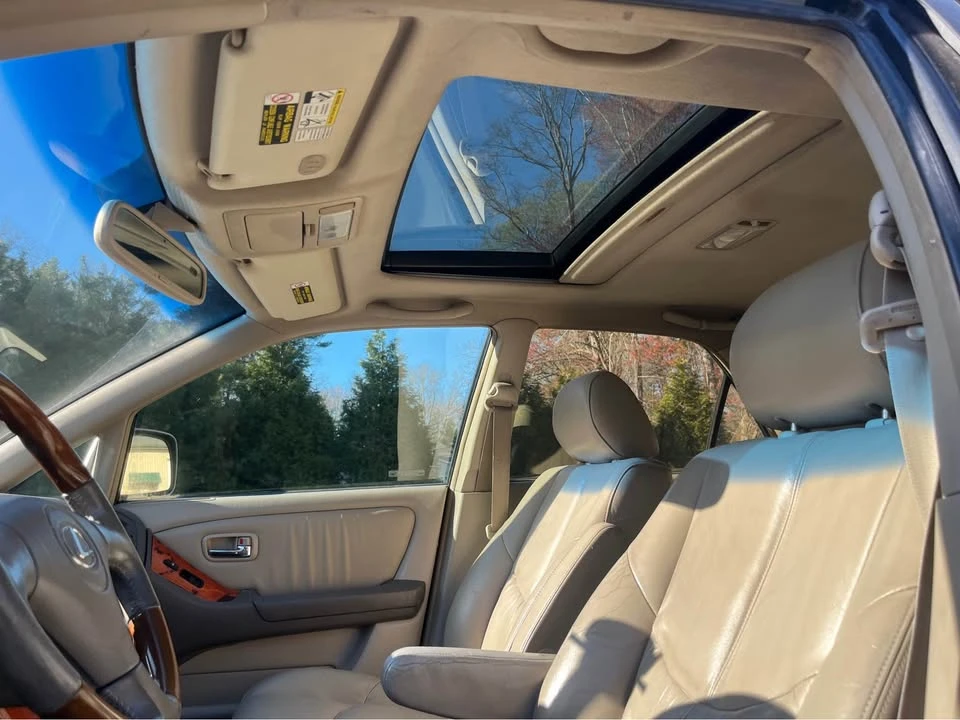 2002 Lexus RX 1st Gen - Image 3 of 13