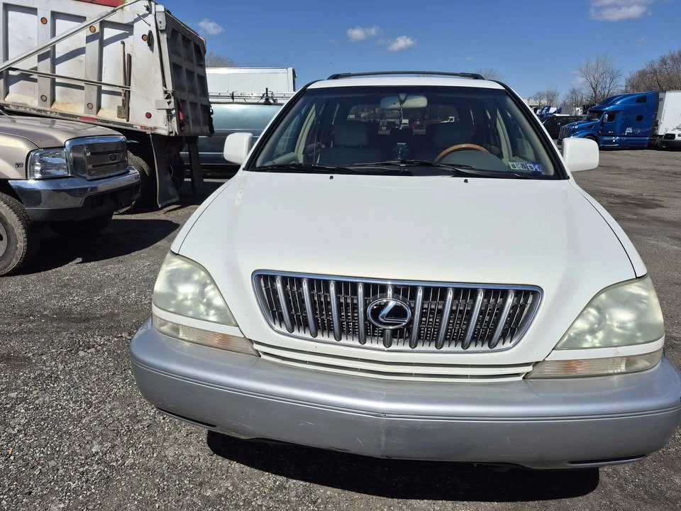 2002 Lexus RX 1st Gen - Image 3 of 7