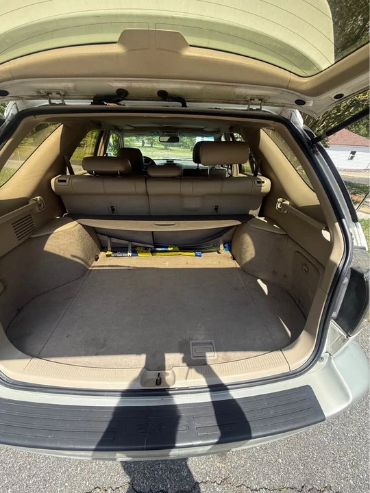 2002 Lexus RX 1st Gen - Image 7 of 8