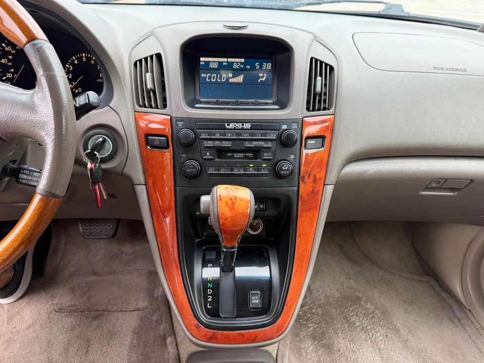 2002 Lexus RX 1st Gen - Image 13 of 19