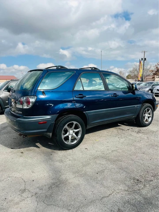 2002 Lexus RX 1st Gen - Image 7 of 21