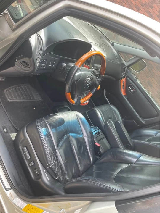 2002 Lexus RX 1st Gen - Image 4 of 7