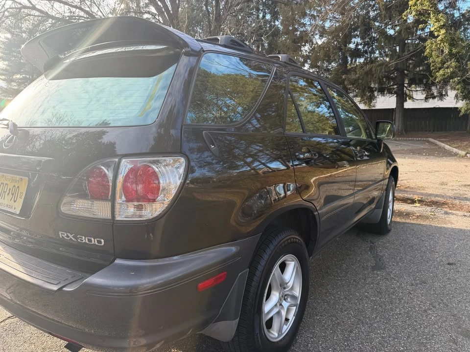 2002 Lexus RX 1st Gen - Image 7 of 14