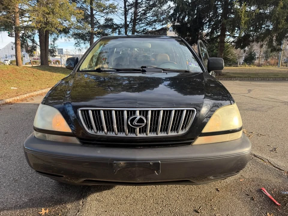 2002 Lexus RX 1st Gen - Image 3 of 14