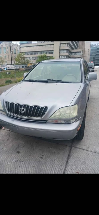 2002 Lexus RX 1st Gen - Image 4 of 5