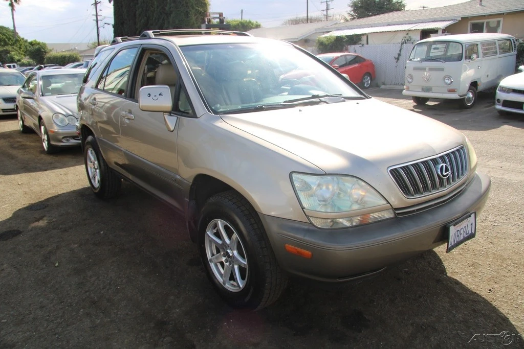 2002 Lexus RX 1st Gen - Image 10 of 21