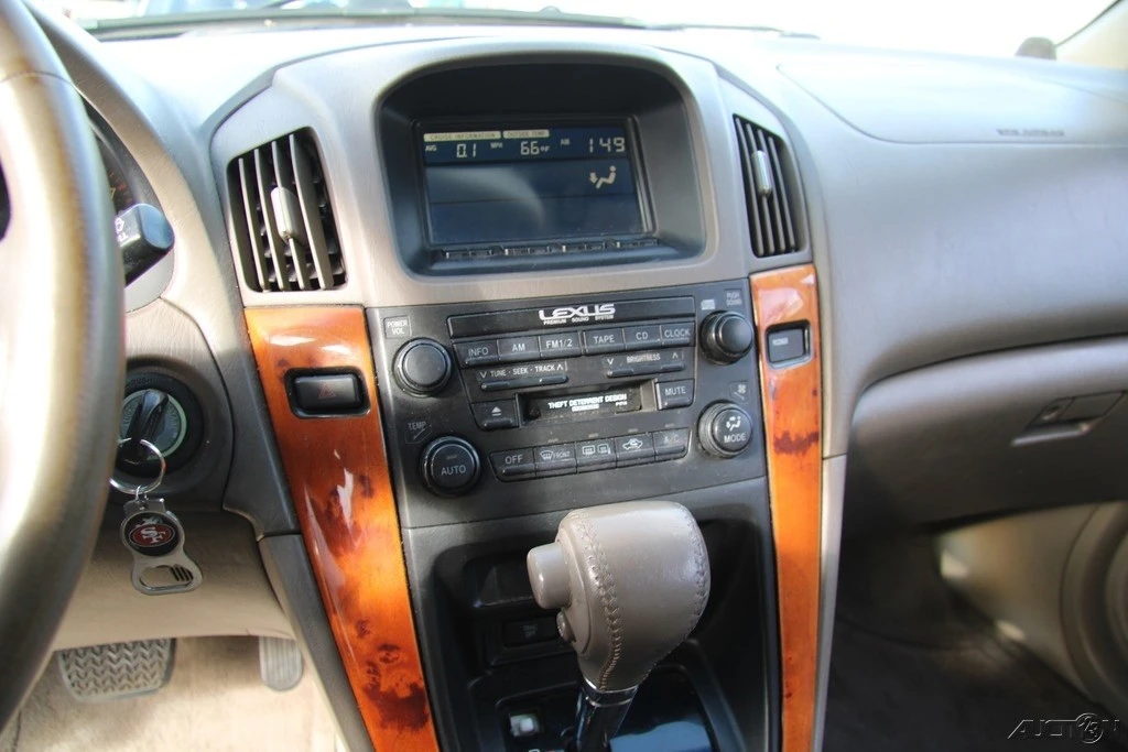 2002 Lexus RX 1st Gen - Image 19 of 21