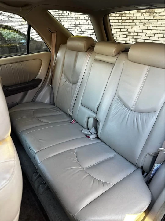 2002 Lexus RX 1st Gen - Image 8 of 8