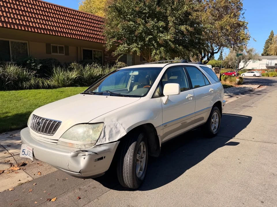 2002 Lexus RX 1st Gen - Image 7 of 13