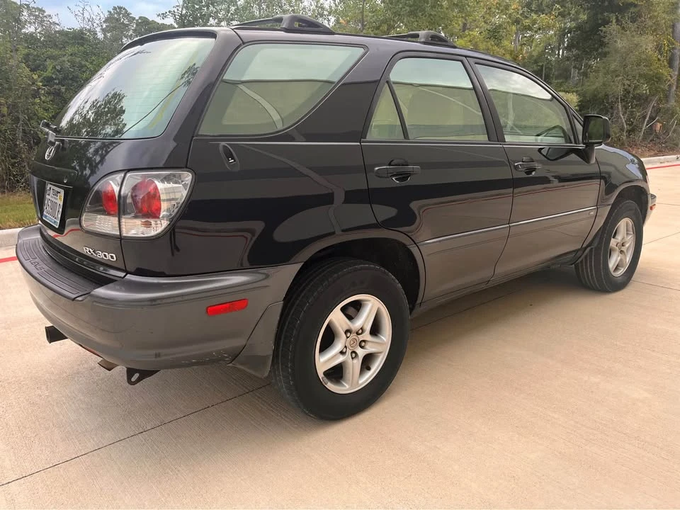 2002 Lexus RX 1st Gen - Image 5 of 14