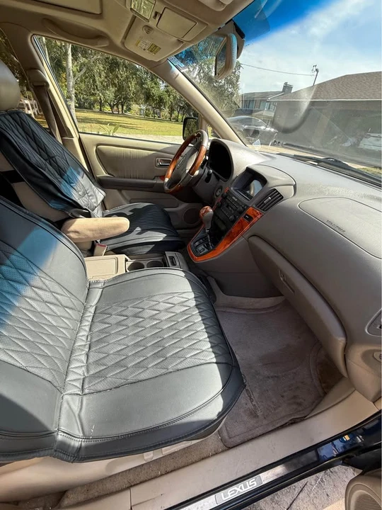 2002 Lexus RX 1st Gen - Image 5 of 10