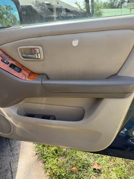 2002 Lexus RX 1st Gen - Image 6 of 10