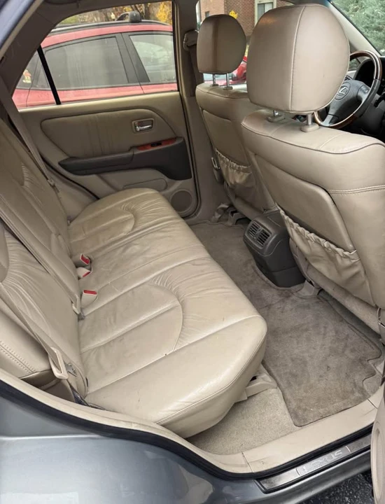 2002 Lexus RX 1st Gen - Image 6 of 6