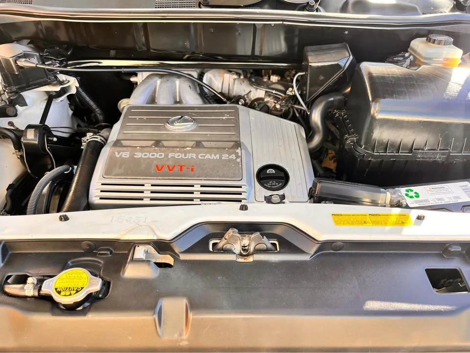 2002 Lexus RX 1st Gen - Image 8 of 14