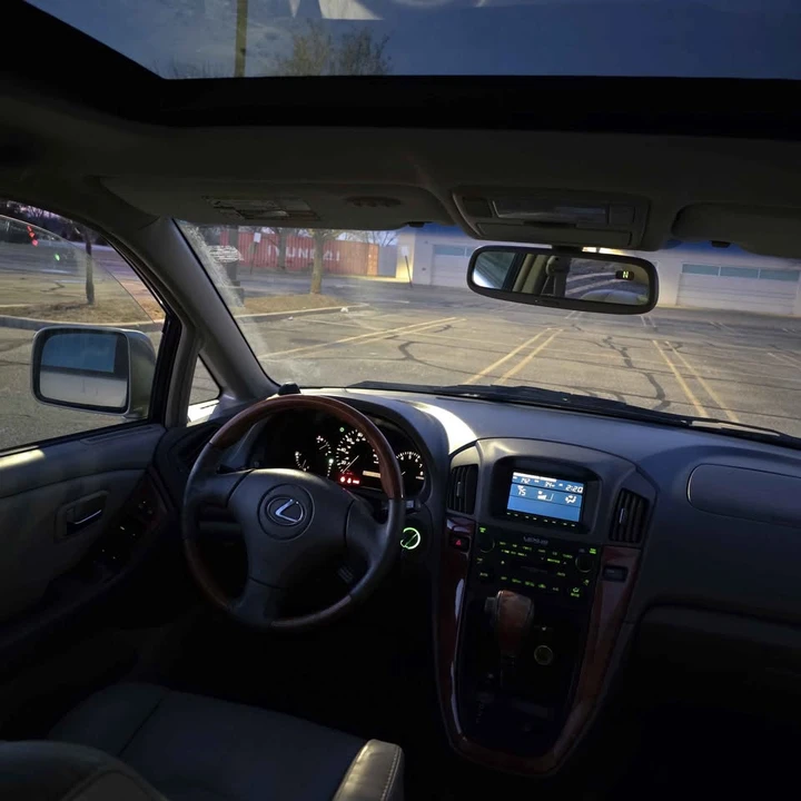 2002 Lexus RX 1st Gen - Image 14 of 20