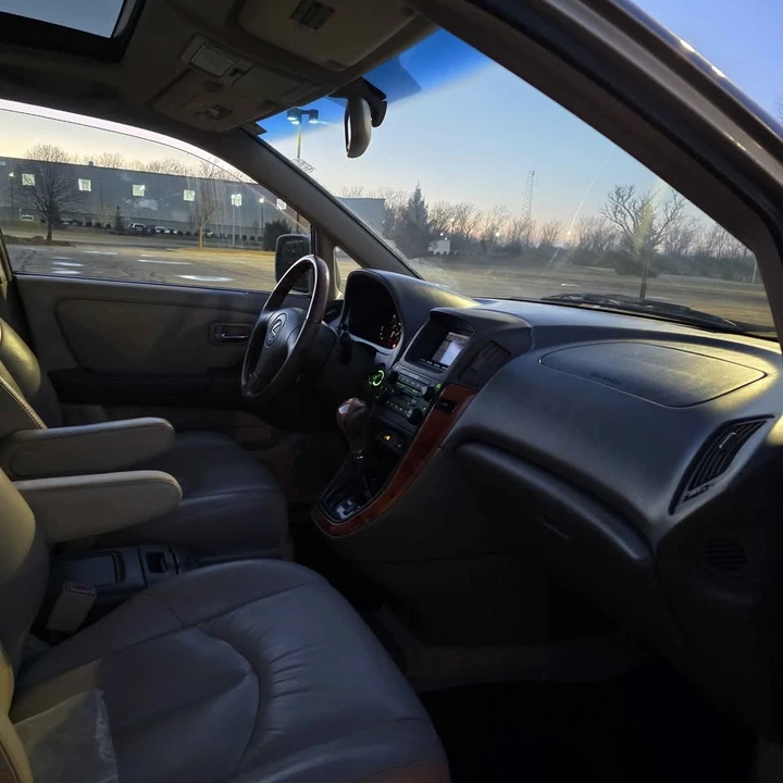 2002 Lexus RX 1st Gen - Image 19 of 20