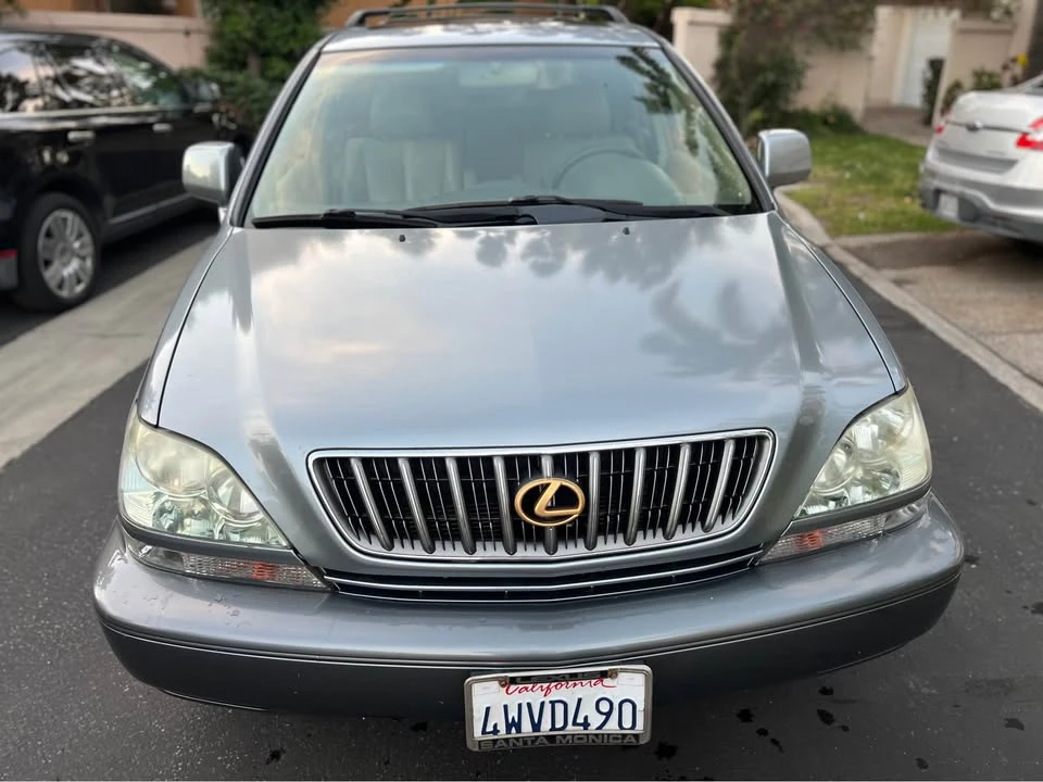 2002 Lexus RX 1st Gen - Image 3 of 20