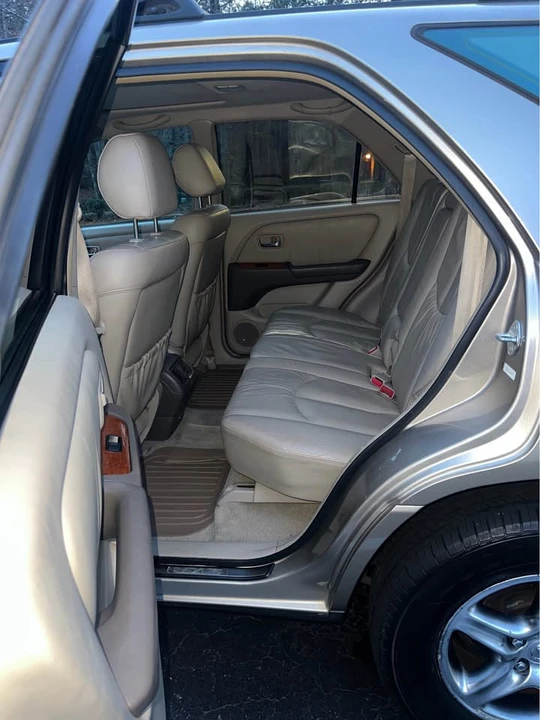 2002 Lexus RX 1st Gen - Image 7 of 11