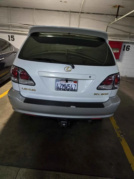 2002 Lexus RX - Image 3 of 7