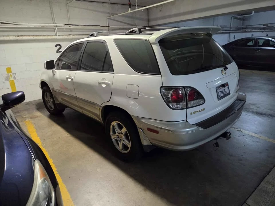 2002 Lexus RX - Image 2 of 7