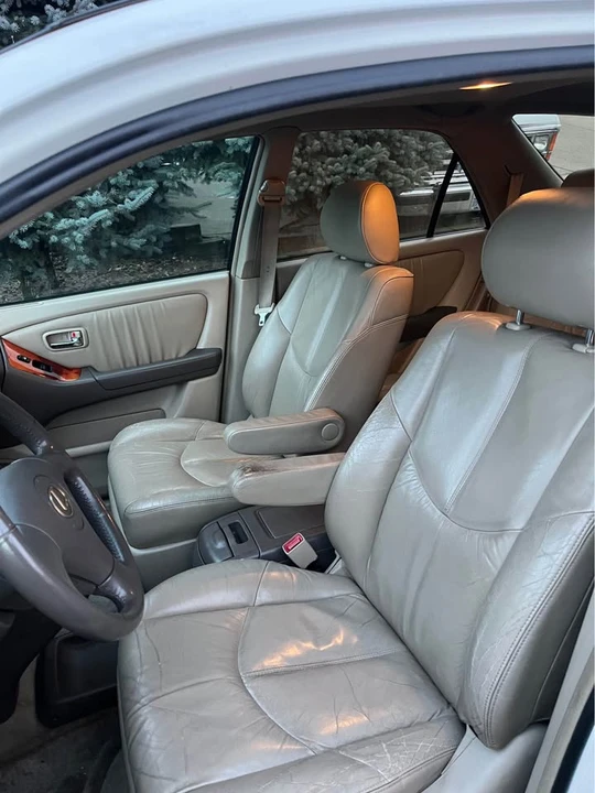 2002 Lexus RX 1st Gen - Image 5 of 8