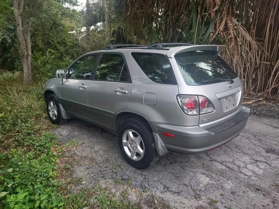 2002 Lexus RX 1st Gen - Image 7 of 12