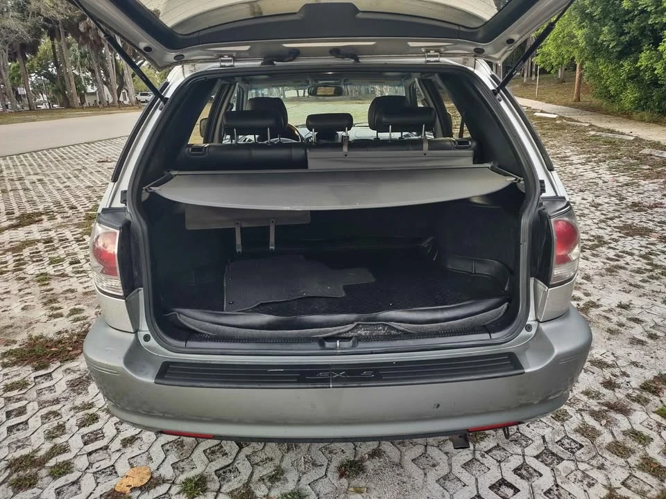 2002 Lexus RX 1st Gen - Image 5 of 12