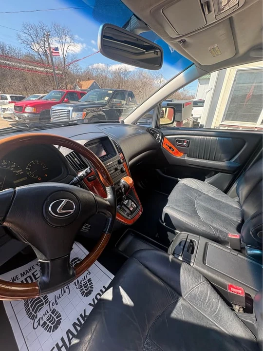2002 Lexus RX 1st Gen - Image 10 of 14