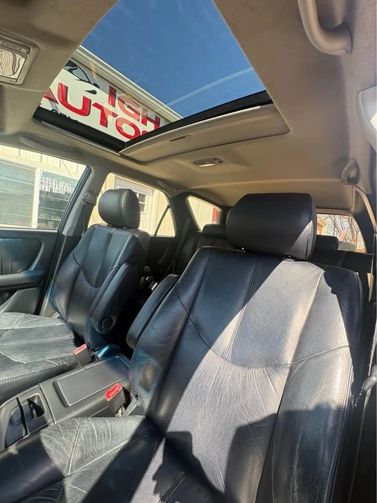 2002 Lexus RX 1st Gen - Image 8 of 14