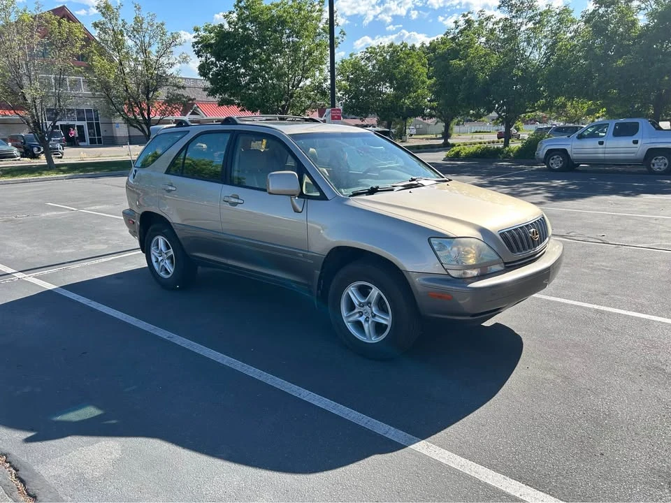 2002 Lexus RX 1st Gen - Image 3 of 14