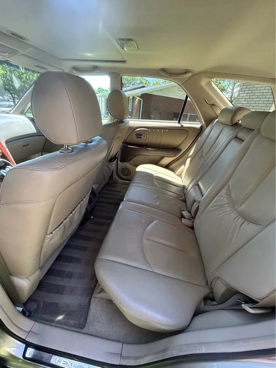 2002 Lexus RX 1st Gen - Image 8 of 14